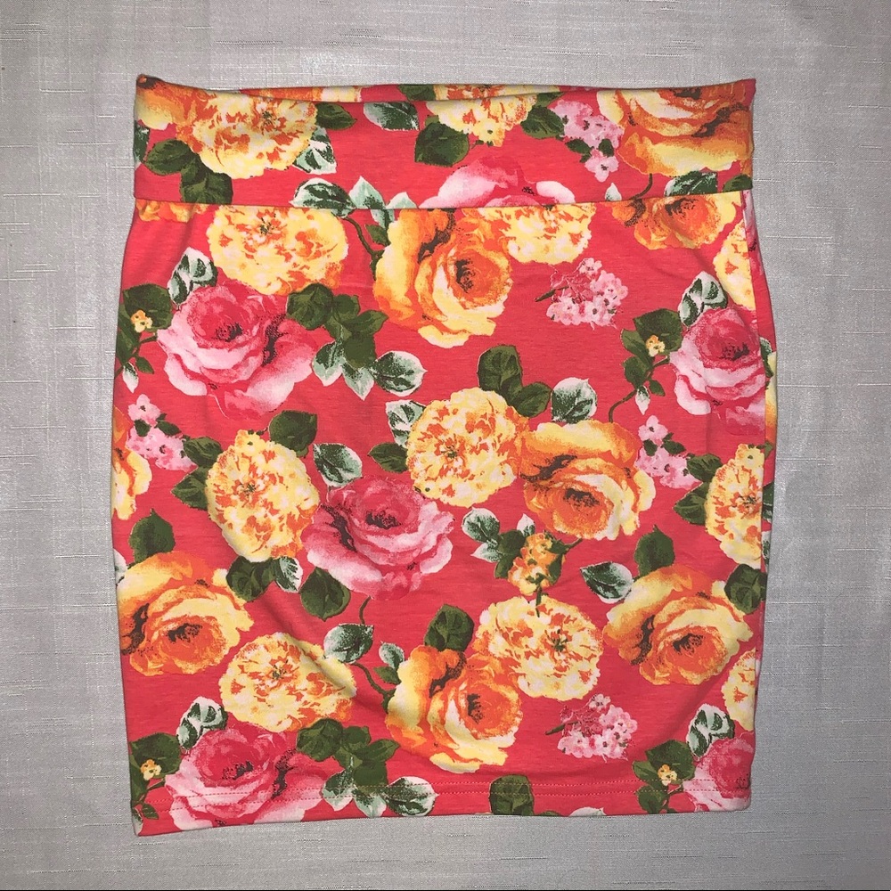Forever 21 Floral Mini Skirt | Size S